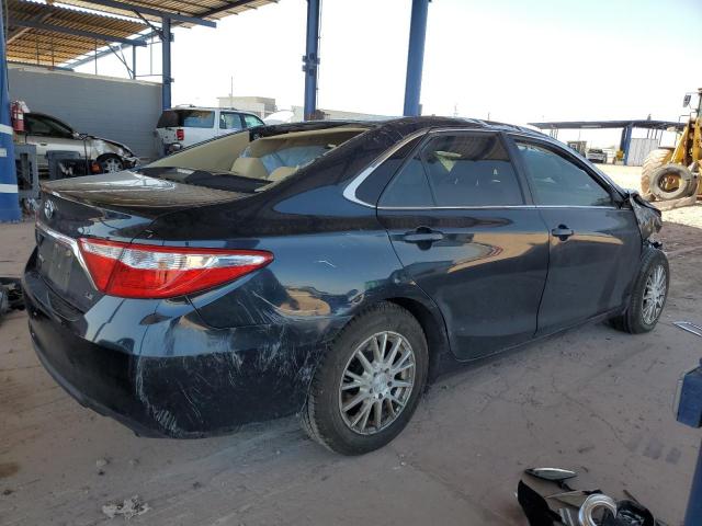  TOYOTA CAMRY 2017 Granatowy