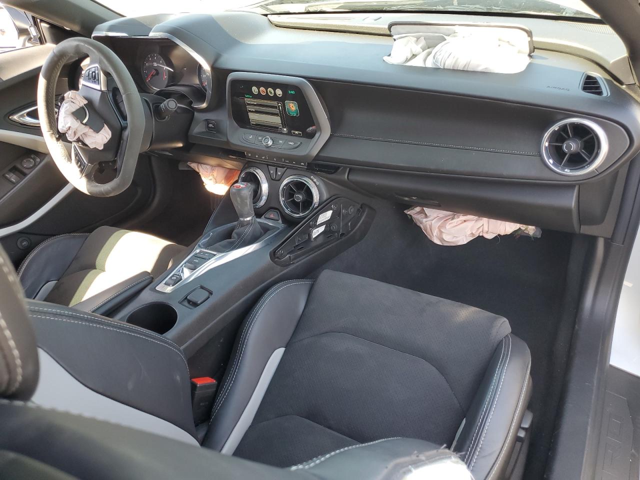 2017 Chevrolet Camaro Ss VIN: 1G1FE1R78H0215003 Lot: 94772215