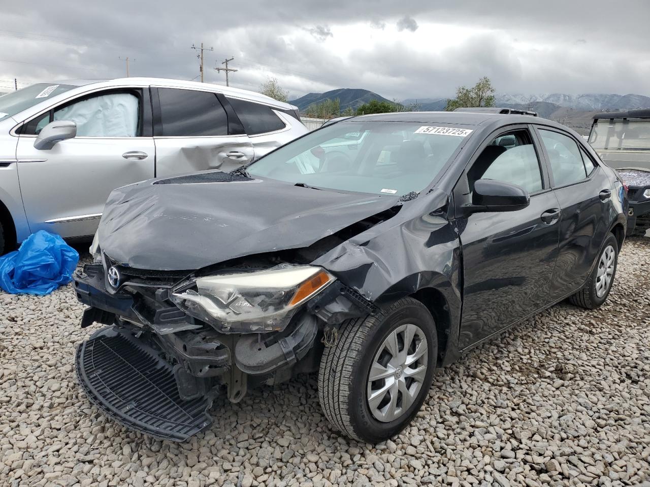 2015 Toyota Corolla L VIN: 5YFBURHEXFP189434 Lot: 57123725