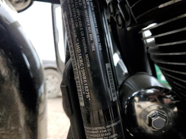  HARLEY-DAVIDSON FL 2022 Черный