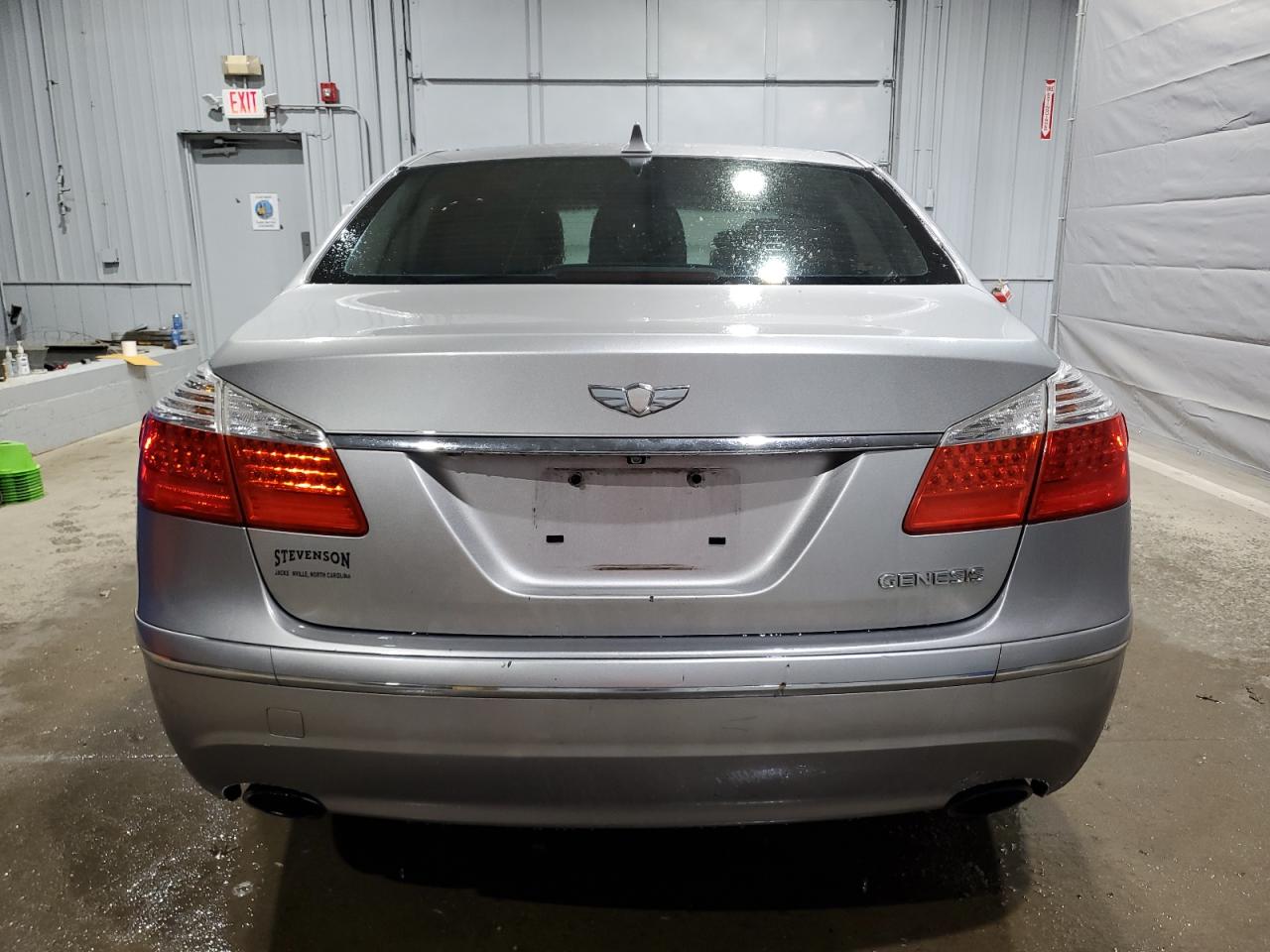 2010 Hyundai Genesis 3.8L VIN: KMHGC4DE7AU101285 Lot: 57945185
