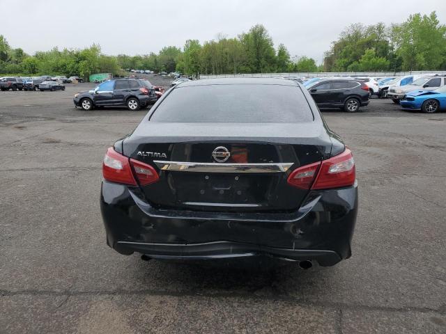  NISSAN ALTIMA 2018 Czarny