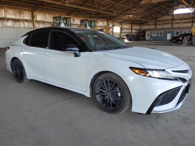  TOYOTA CAMRY 2021 Білий