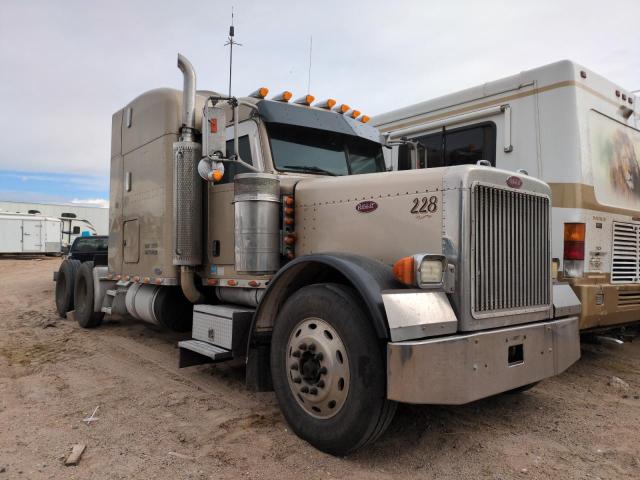 2007 Peterbilt 379 Semi Truck