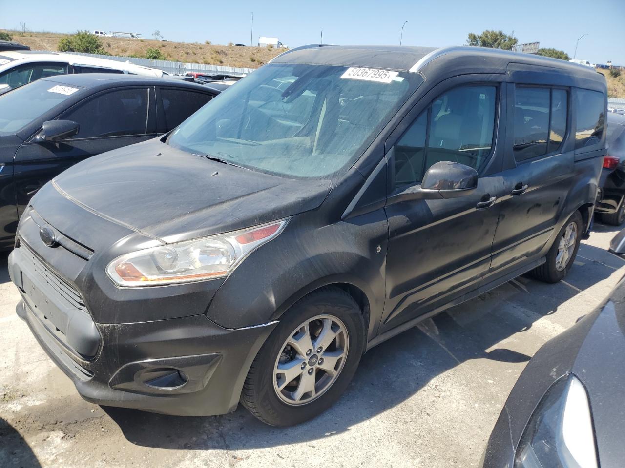 2016 Ford Transit Connect Titanium продається в Sun Valley, CA - Rear End