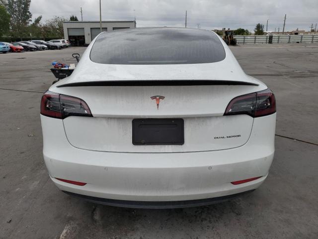  TESLA MODEL 3 2019 Biały