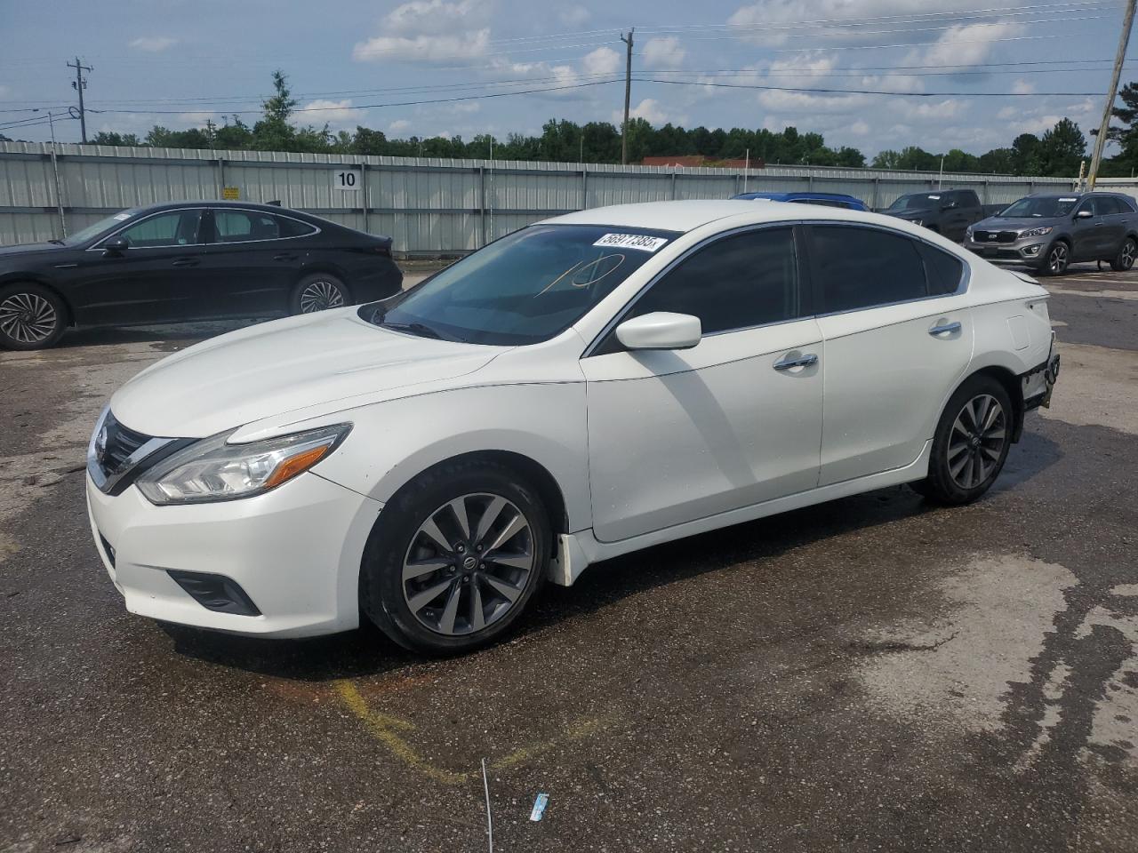2017 Nissan Altima 2.5 for Sale in Montgomery, AL - Rear End