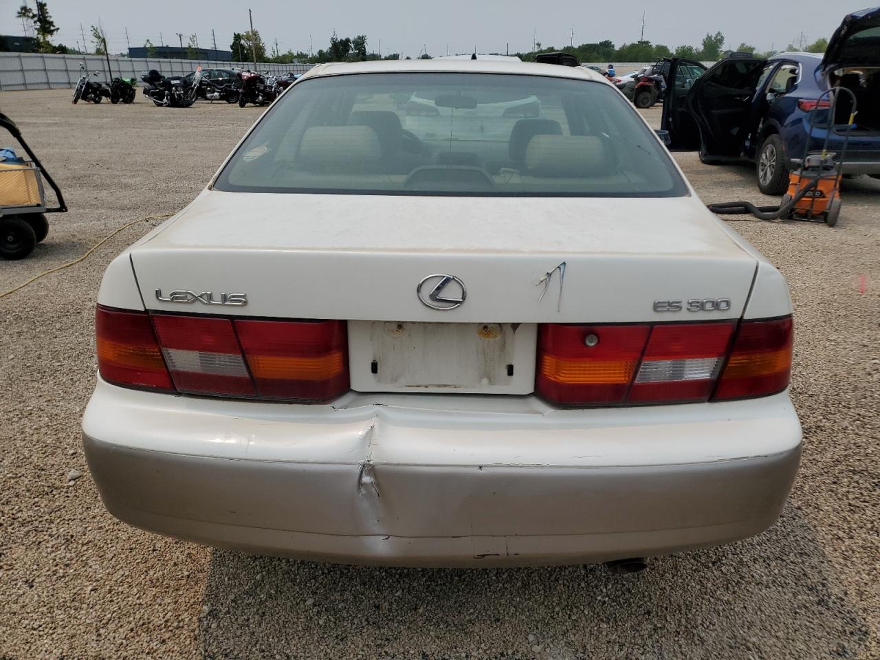 1997 Lexus Es 300 VIN: JT8BF22G2V0026845 Lot: 58673685