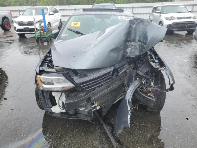 Sedans VOLKSWAGEN JETTA 2013 Szary