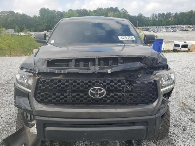  TOYOTA TUNDRA 2021 Czarny