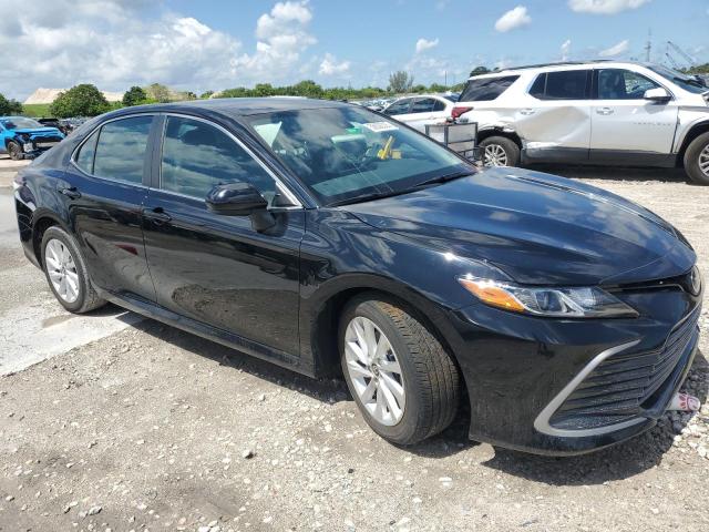  TOYOTA CAMRY 2022 Czarny