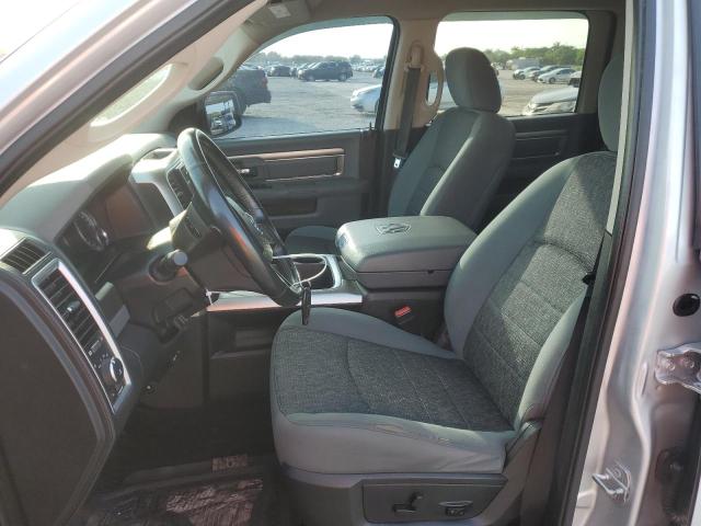 Pickups RAM 1500 2015 Silver
