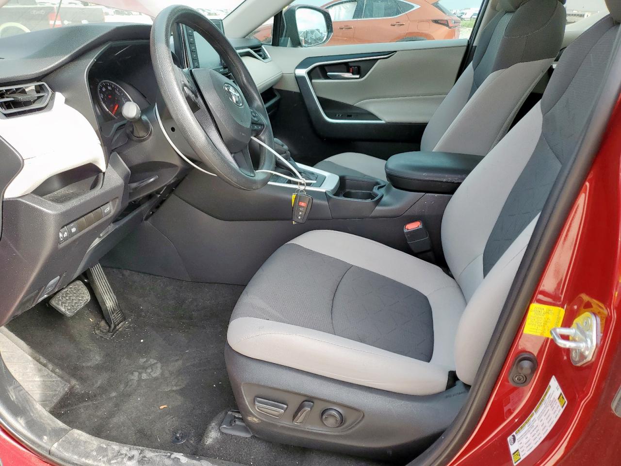 2021 Toyota Rav4 Xle VIN: 2T3W1RFV1MW145824 Lot: 56412505