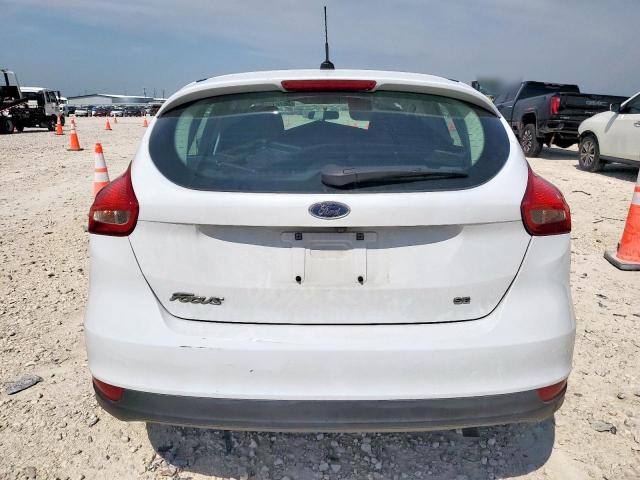  FORD FOCUS 2018 White