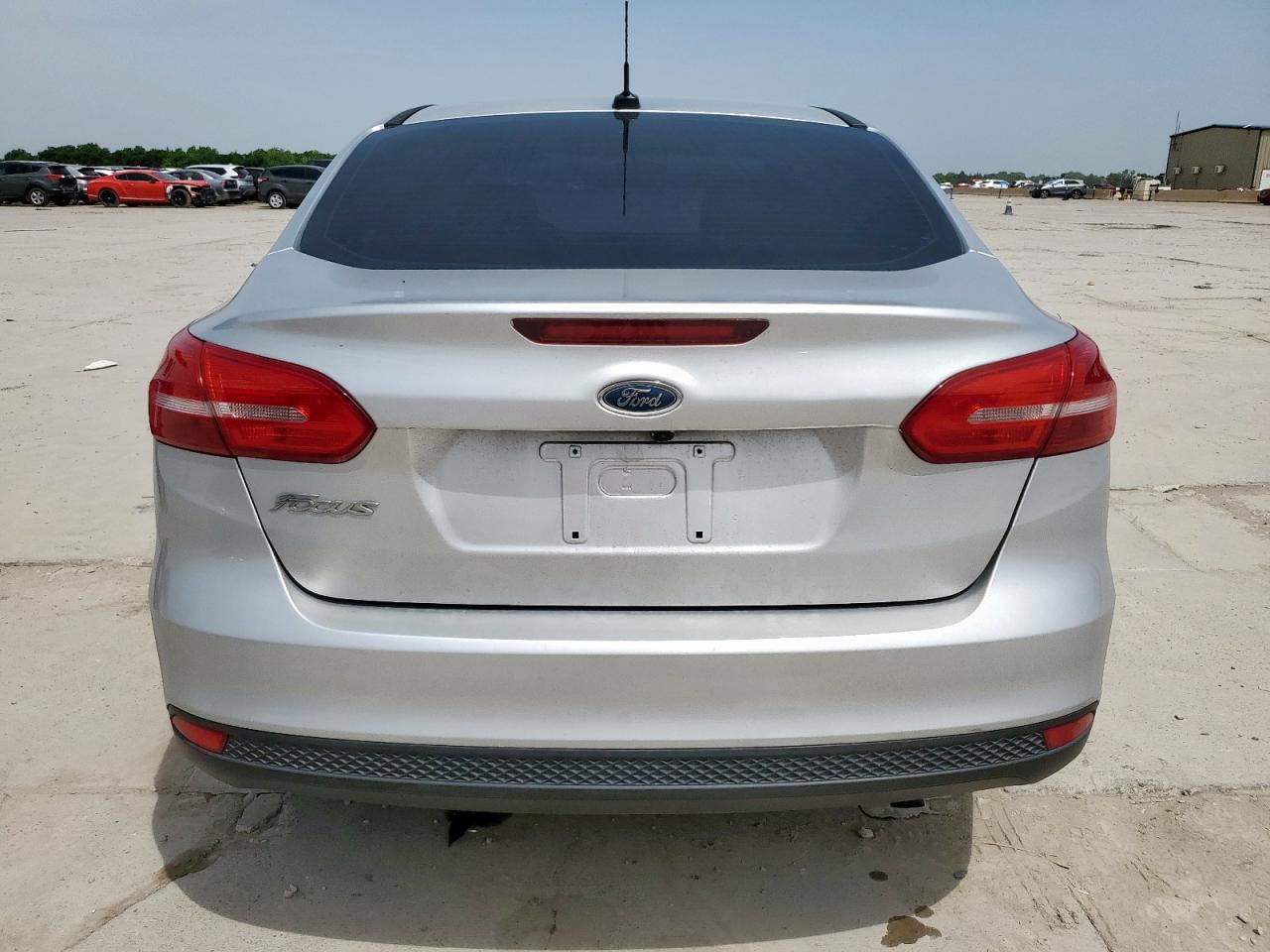 2017 Ford Focus S VIN: 1FADP3E20HL219419 Lot: 56737335
