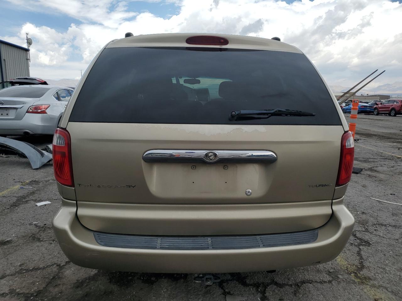 2004 Chrysler Town & Country Touring VIN: 2C4GP54L14R505827 Lot: 55794465