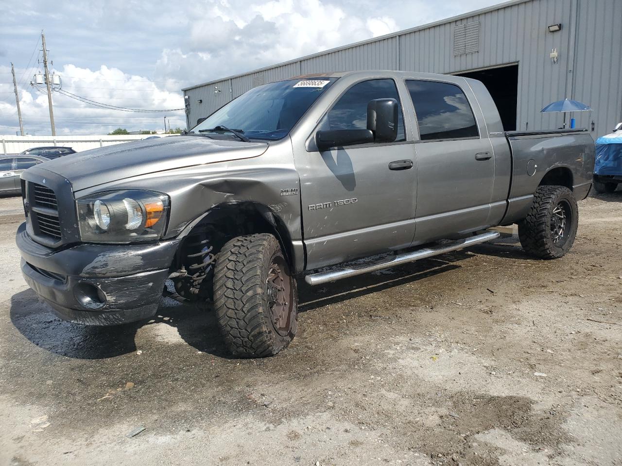 Jacksonville, FL에서 판매 중인 2006 Dodge Ram 1500 - All Over