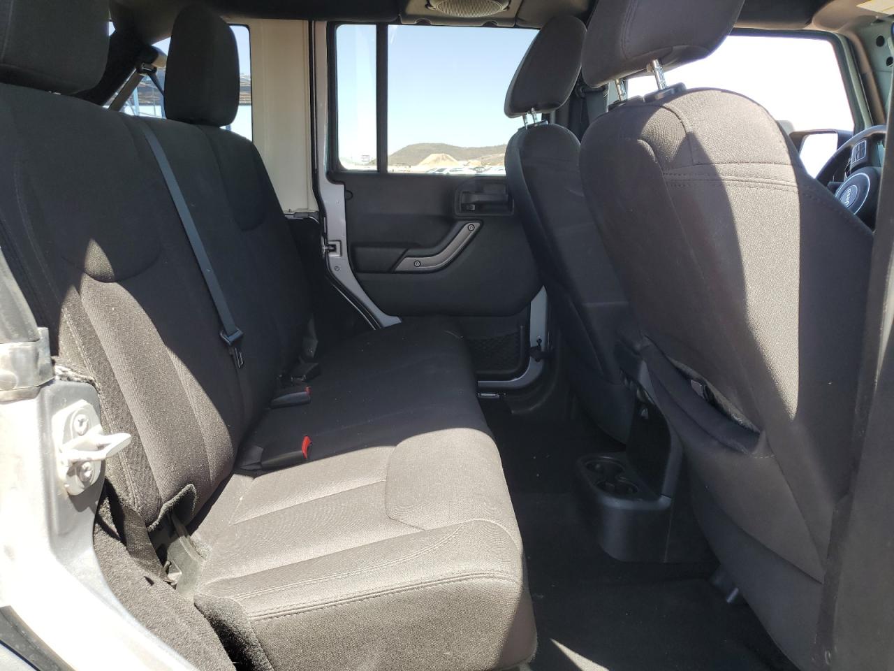 2014 Jeep Wrangler Unlimited Sport VIN: 1C4BJWDG2EL237739 Lot: 57125795