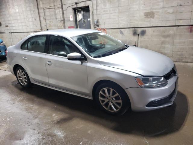 VOLKSWAGEN JETTA 2013 Srebrny