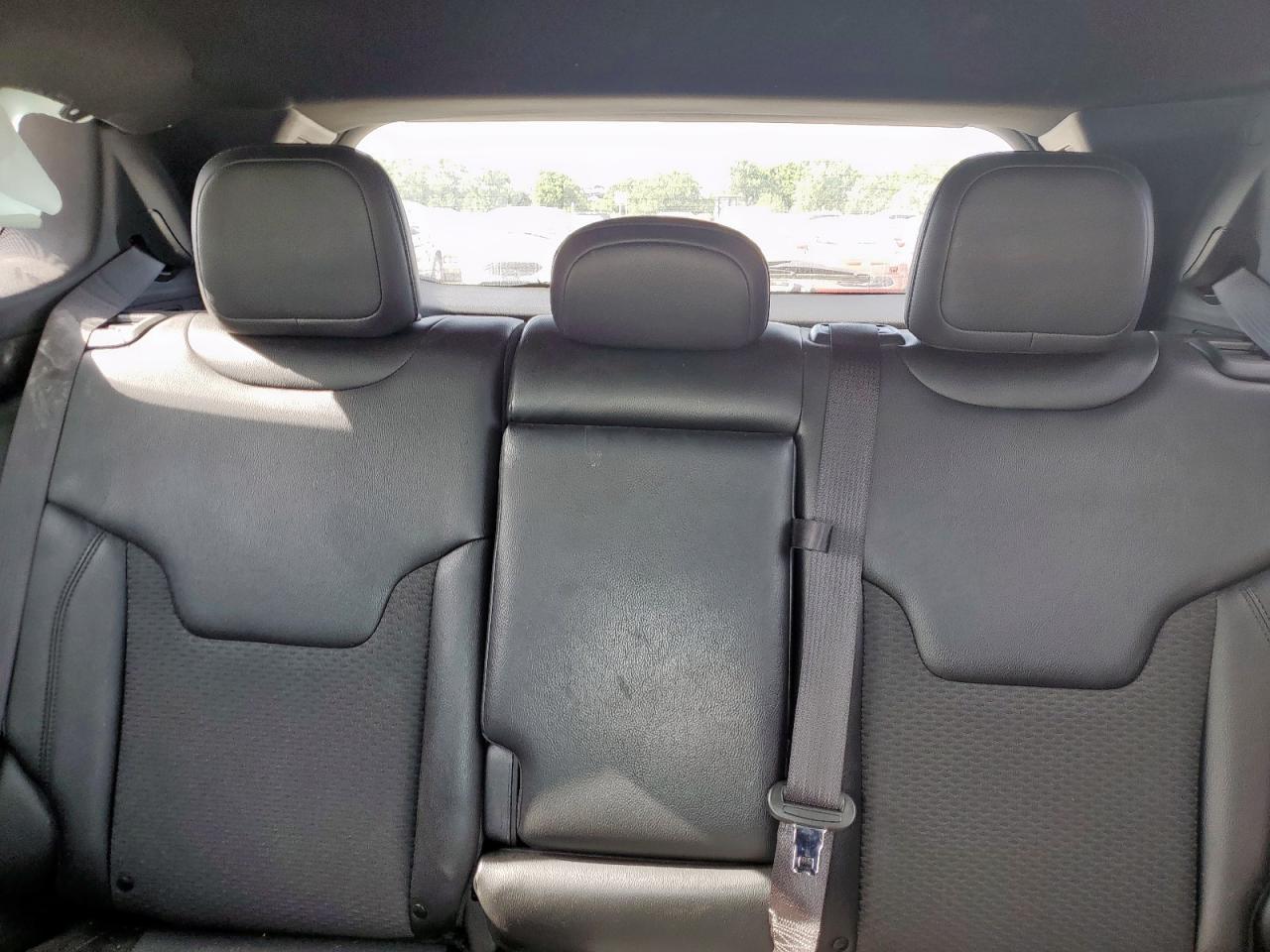 2022 Jeep Compass Latitude VIN: 3C4NJCBB0NT198415 Lot: 57055305