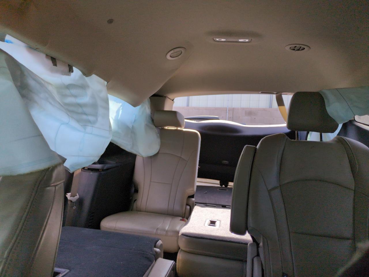 2018 Buick Enclave Essence VIN: 5GAERBKW6JJ165945 Lot: 56739865