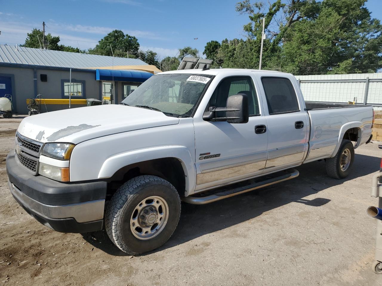 2006 Chevrolet Silverado C2500 Heavy Duty de vânzare în Wichita, KS - Minor Dent/Scratches