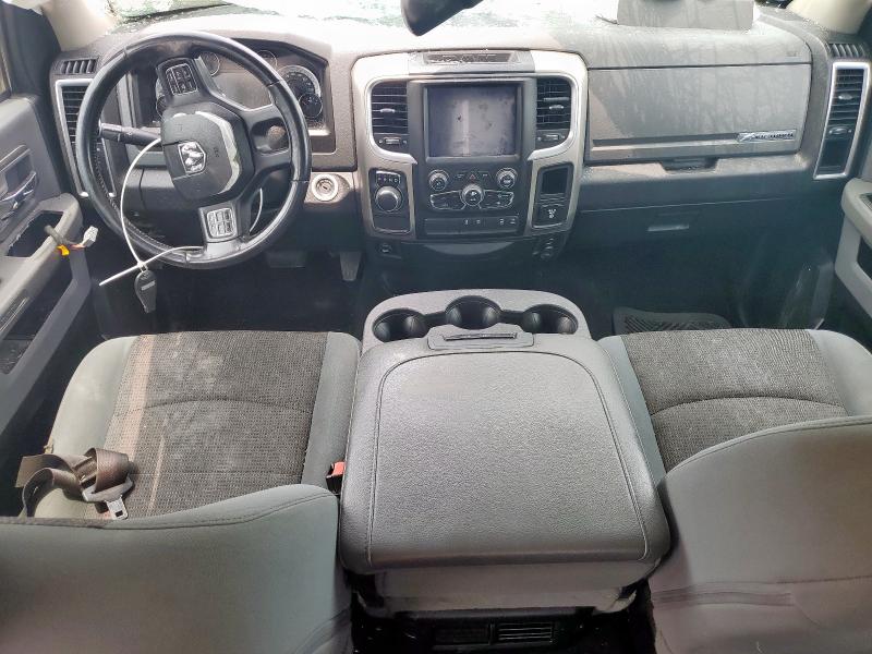  RAM 1500 2019 Красный