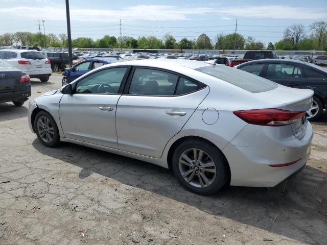  HYUNDAI ELANTRA 2018 Серебристый