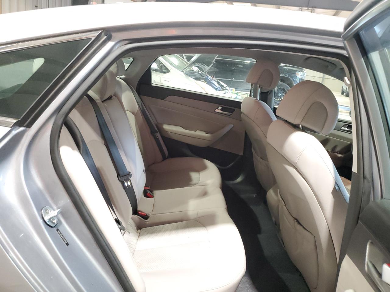 2015 Hyundai Sonata Se VIN: 5NPE24AF0FH157212 Lot: 56587125