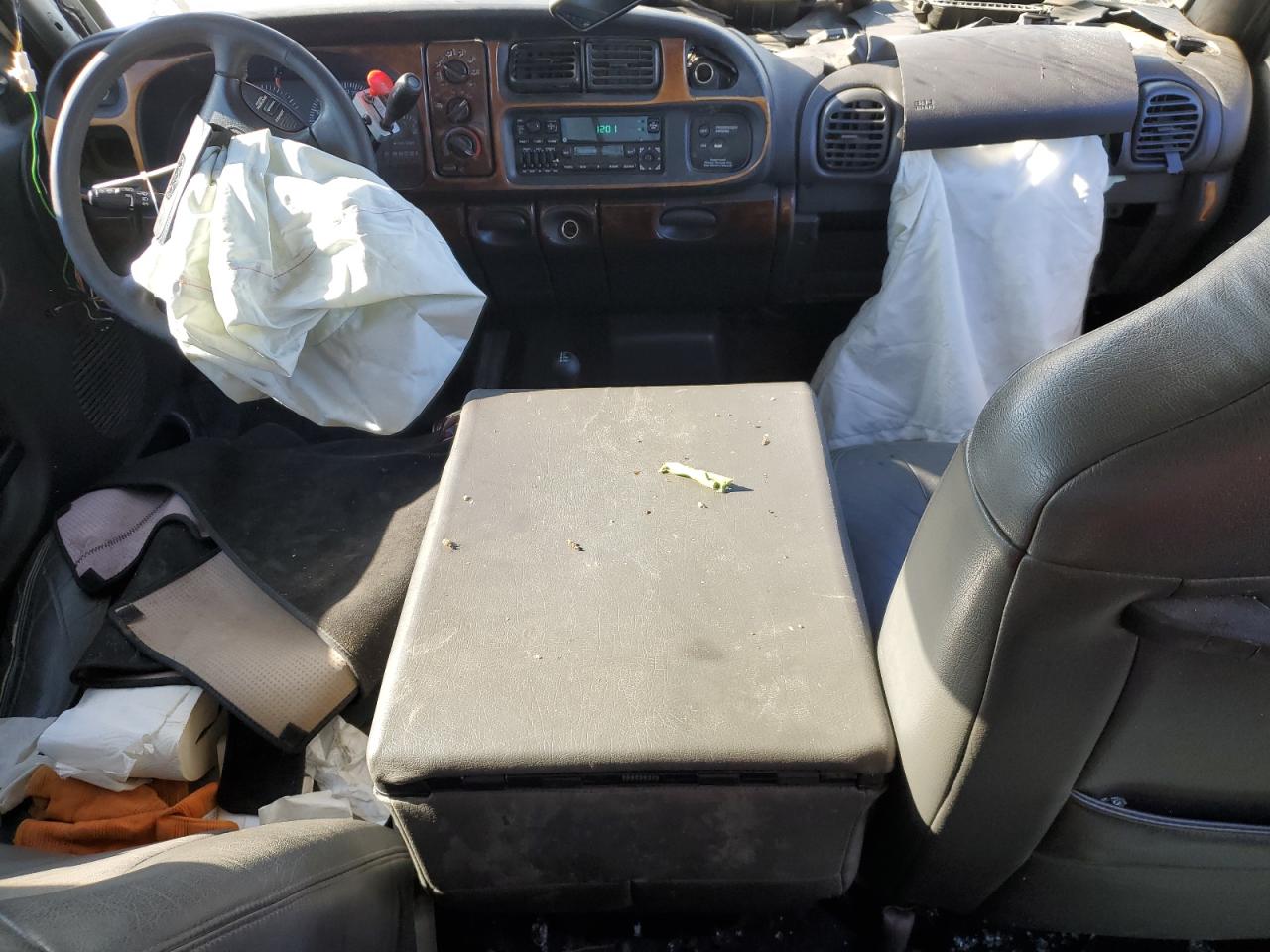 1998 Dodge Ram 3500 VIN: 1B7MF3369WJ210889 Lot: 56156775