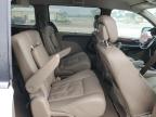 2015 Chrysler Town & Country Touring L zu verkaufen in Pekin, IL - Front End