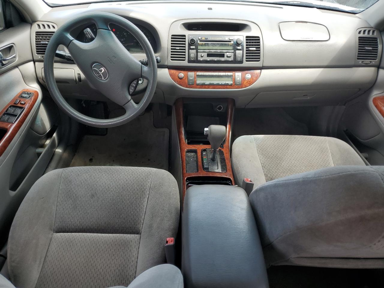 2003 Toyota Camry Le VIN: 4T1BE32K33U647009 Lot: 57041815