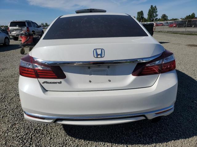  HONDA ACCORD 2016 Белы