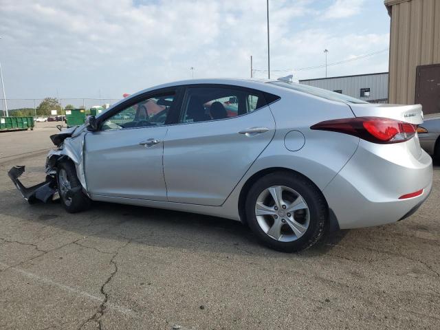  HYUNDAI ELANTRA 2016 Серебристый
