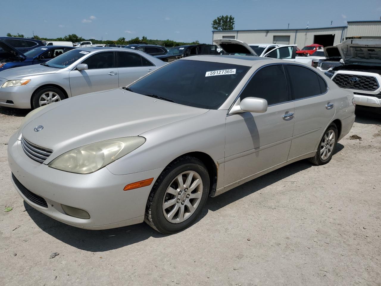 2003 Lexus Es 300 for Sale in Kansas City, KS - Rear End