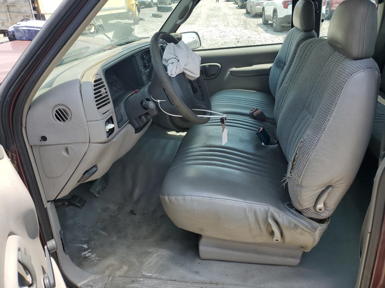 1998 Chevrolet Gmt-400 C1500 VIN: 1GCEC19M4WE223677 Lot: 56474695