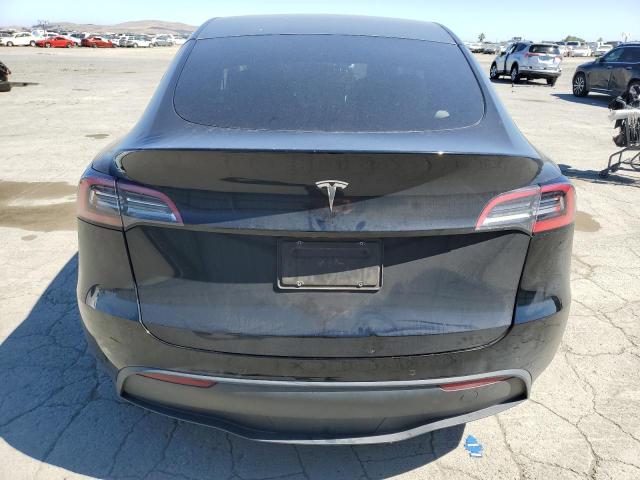  TESLA MODEL Y 2021 Чорний