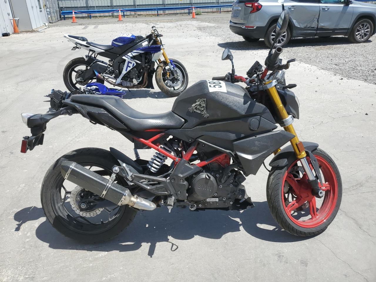 2023 BMW G310 R