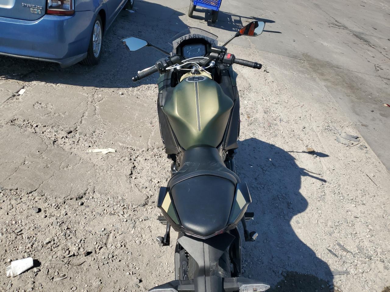 2024 Kawasaki Ex650 P VIN: ML5EXEP10RDAD3284 Lot: 57678415