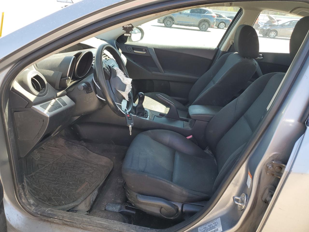 2011 Mazda 3 I VIN: JM1BL1VG2B1392360 Lot: 55416695