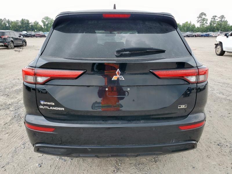  MITSUBISHI OUTLANDER 2024 Czarny