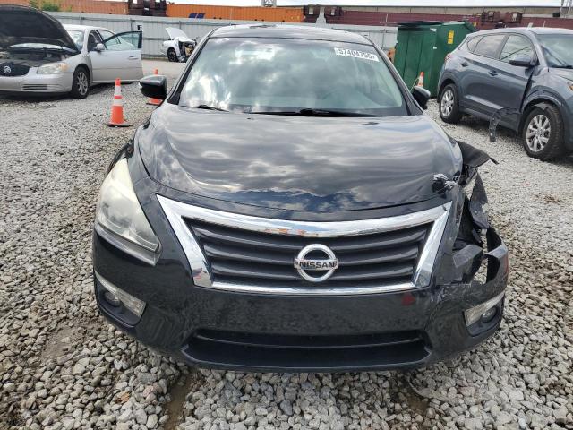  NISSAN ALTIMA 2015 Czarny