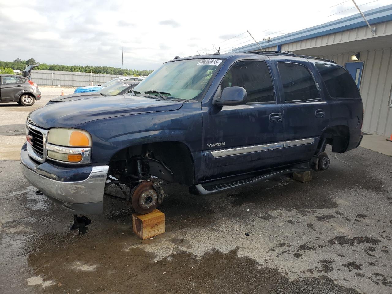 2004 Gmc Yukon for Sale in Memphis, TN - Vandalism