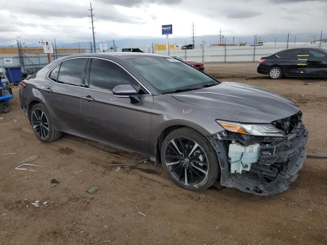  TOYOTA CAMRY 2018 Szary