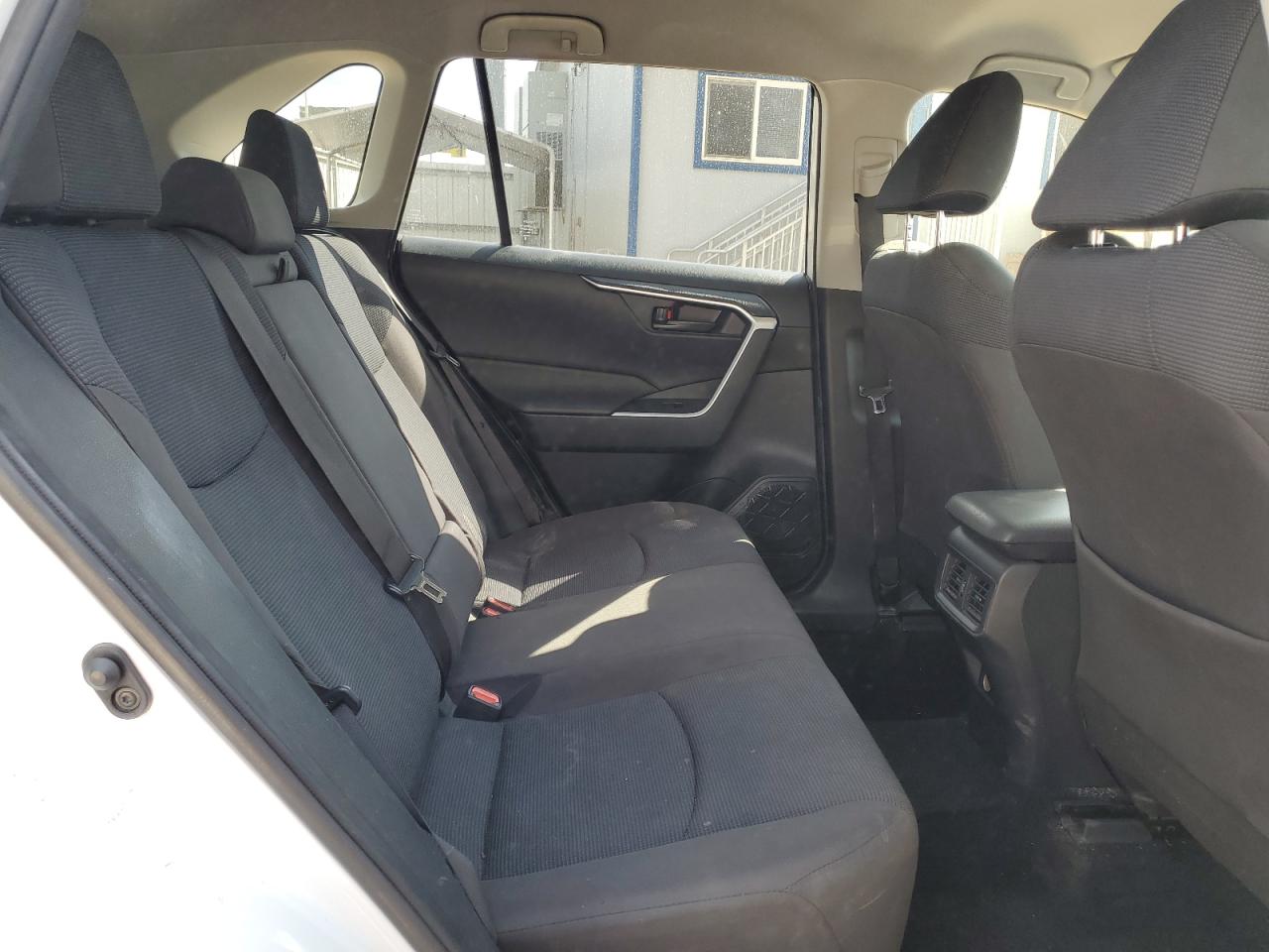 2022 Toyota Rav4 Le VIN: JTMK1RFV0ND093521 Lot: 59198725