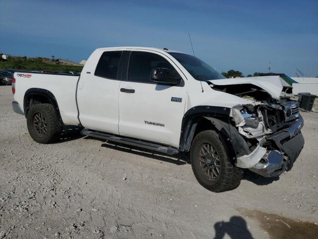  TOYOTA TUNDRA 2017 White