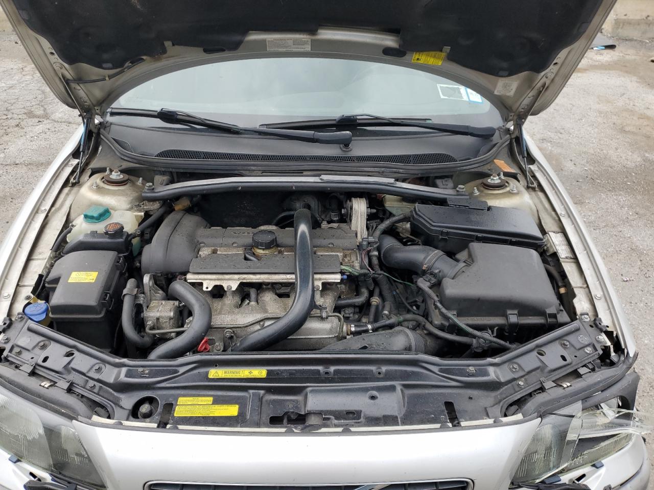 2004 Volvo S60 2.5T VIN: YV1RH59H542354929 Lot: 56684655