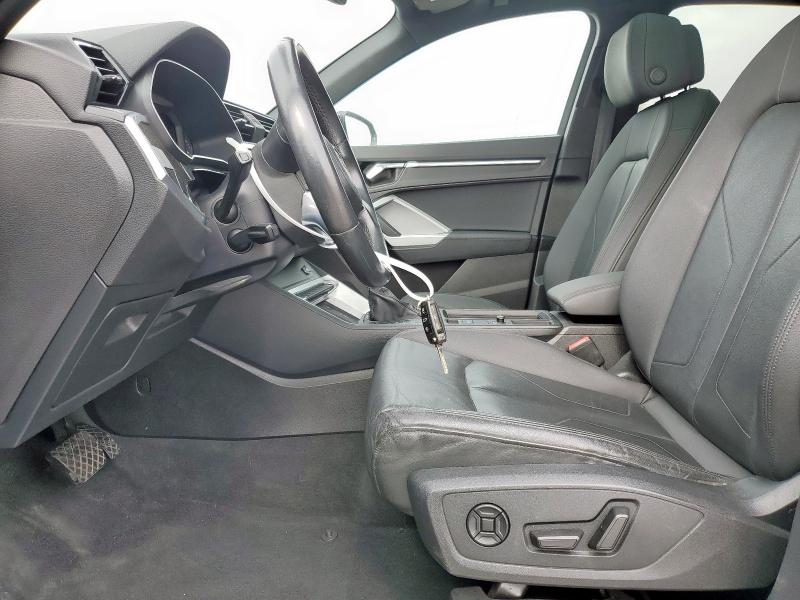  AUDI Q3 2021 Czarny