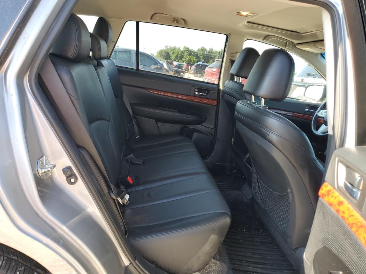 2010 Subaru Outback 2.5I Limited VIN: 4S4BRCLC7A3383856 Lot: 56561695