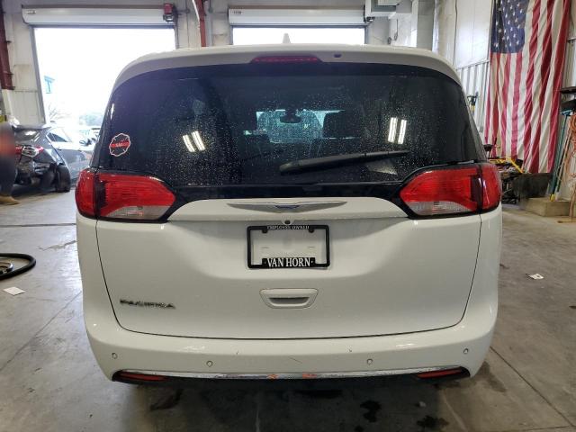  CHRYSLER PACIFICA 2017 White